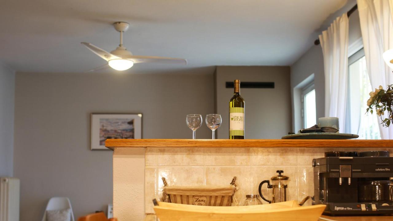 Artemis Apartment,Beach Two-Bedroom ภายนอก รูปภาพ